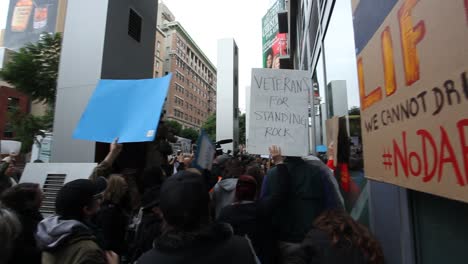 Protestors-in-Hollywood-marching-and-chanting-against-the-Dakota-access-pipeline-4