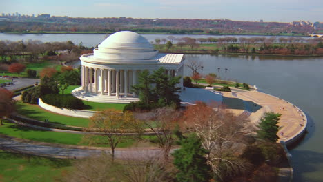 Hermosa-Antena-Sobre-El-Memorial-Jefferson-En-Washington-Dc-2