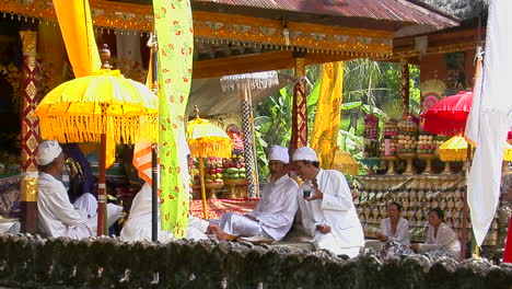 Balinese-Holy-Men-Prepare-For-A-Religious-Event-In-Bali-Indonesia