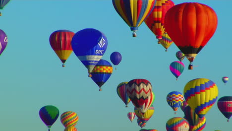 Colorful-Balloons-Launch-At-The-Albuquerque-Balloon-Festival-4