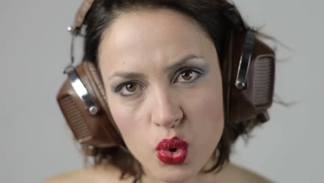 Woman-in-Headphones-Portrait-10
