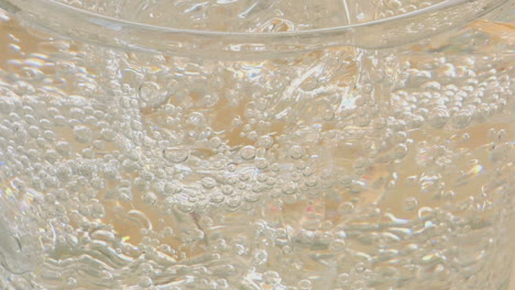 Boiling-hot-water-bubbles-1
