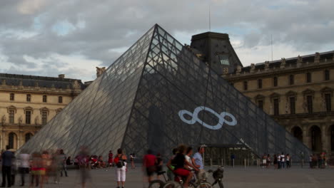Louvre-05