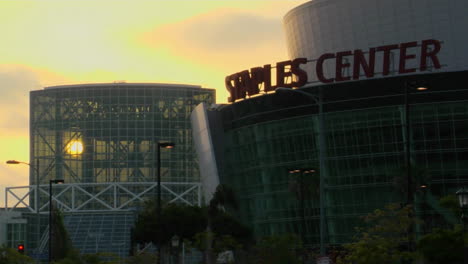 The-sun-shines-through-the-glass-windows-of-Staples-Center-Los-Angeles-2