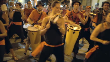 Brasilianische-Band-0-87