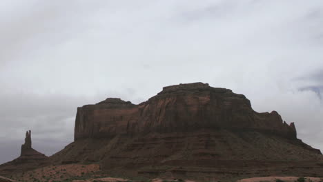 Clouds-pass-over-a-mesa-in-the-desert