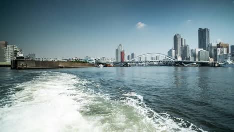 Tokio-Flussboot-04