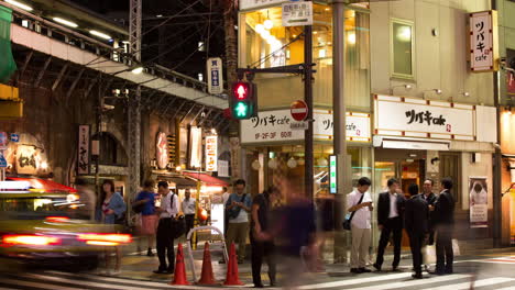 Tokyo-Street-Corner-00