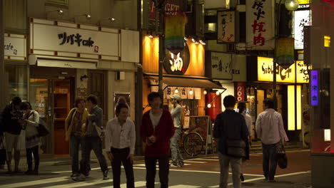 Tokyo-Street-Noche-01