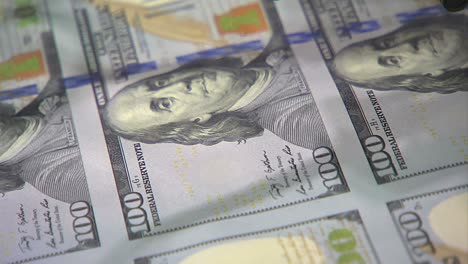 New-$100-Bills-Are-Printed-At-The-Us-Treasury-2