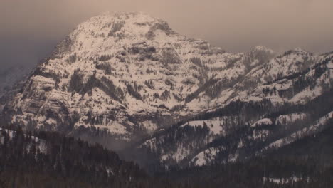 Winter-In-Yellowstone-National-Park-4