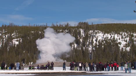 Old-Faithful-Erupts-In-Winter-In-Yellowstone-National-Park-1