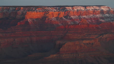 Panning-Shot-Of-Grand-Canyon-In-Winter