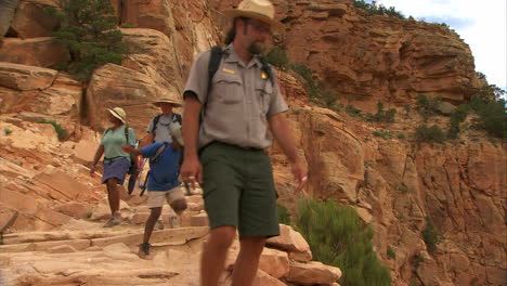 Rangers-Lead-A-Hiking-Group-In-The-Grand-Canyon-4