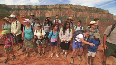 A-National-Park-Ranger-Leads-A-School-Tour-Of-The-Grand-Canyon-1