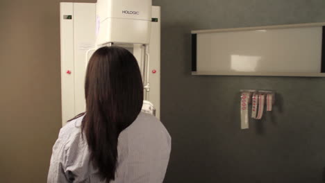 A-Woman-Receives-A-Digital-Mammogram