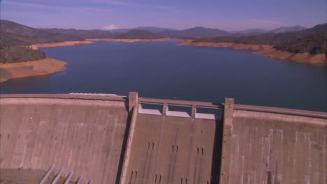 Aerial-Over-Shasta-Dam-In-Northern-California