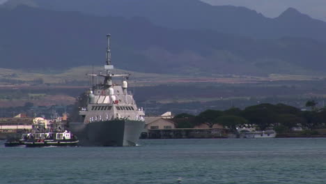 The-Uss-Freedom-Combat-Ship-Sails-Near-Hawaii