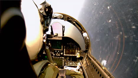 Pov-Shots-From-The-Cockpit-Of-A-Fighter-Plane-1