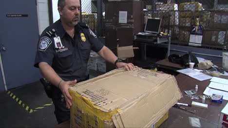 Agents-From-Us-Customs-Seize-Fake-Prescription-Drugs-At-A-Shipping-Facility-2