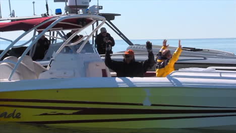 The-Us-Customs-And-Border-Protection-Apprehend-Suspected-Criminals-On-A-Speedboat-1