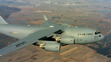 Aerials-Of-The-Us-Air-Force-Air-Mobility-Command-C17-In-Flight-1