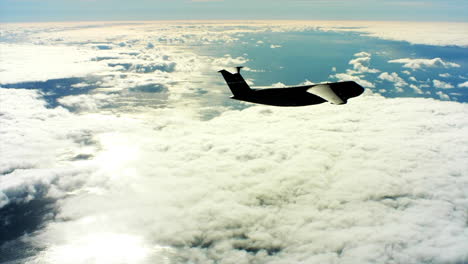 Aerials-Of-The-Us-Air-Force-Air-Mobility-Command-C5-In-Flight-10