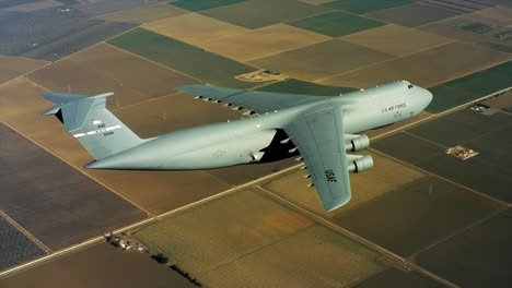 Aerials-Of-The-Us-Air-Force-Air-Mobility-Command-C5-In-Flight-18