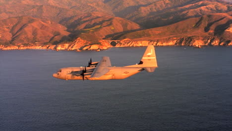 Aerials-Of-The-Us-Air-Force-Air-Mobility-Command-C130J-In-Flight-14