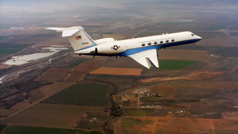 Aerials-Of-The-Us-Air-Force-Air-Mobility-Command-C37-Executive-Us-Government-Jet-In-Flight-7