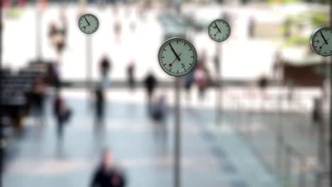 Docklands-Clocks-Blur