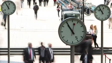 Docklands-Commuters-Timelapse-01