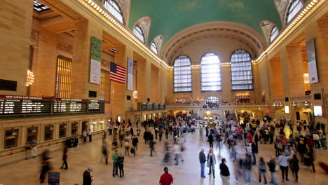 Grand-Central-Panning-Timelapse