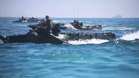 Amphibious-Assault-Vehicle-Tanks-Leave-A-Navy-Vessel-During-A-Wartime-Exercise-1