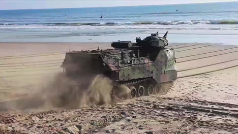 Marines-Practice-An-Amphibious-Landing-Assault-On-A-Beach-During-A-Wartime-Exercise-3