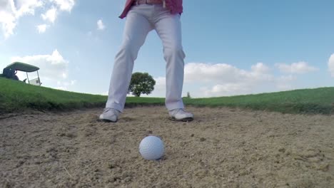 Lady-Playing-Golf-00