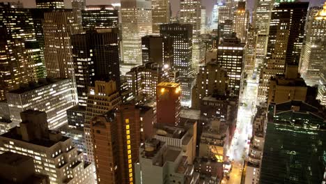 Manhattan-Closeup-Night-00