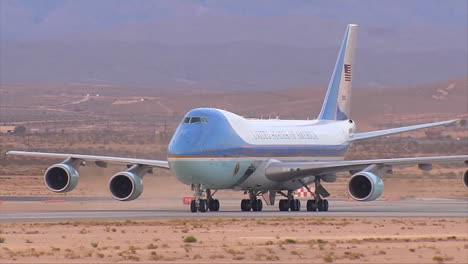 Air-Force-One-Taxis-On-A-Desert-Runway
