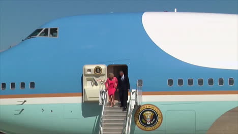 President-Obama-Exits-Air-Force-One-At-Whiteman-Air-Force-Base-In-Missouri