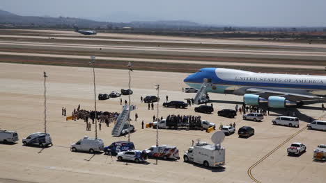 President-Obama-Meets-With-Admirers-At-An-Airport-Near-Air-Force-One