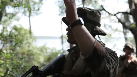South-American-Troops-From-Paraguay-Sneak-Through-A-Jungle-On-A-Simulated-Mission