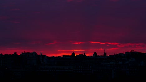 Paris-Lebendiger-Sonnenuntergang-00