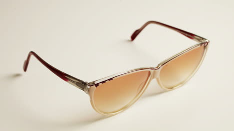 Sunglasses-0-02