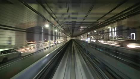Tokyo-Monorail-01