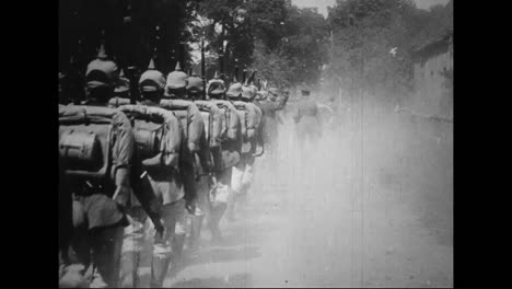 Captured-German-War-Film-From-World-War-One-Shows-Men-And-Machines-Heading-For-The-Front-Ines-Of-The-War-2