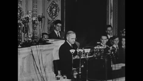 President-Truman-Addresses-Congress-About-World-War-Two-1