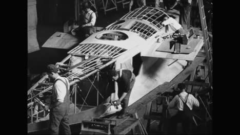 Curtis-Flugboot-Flugzeuge-Werden-In-Einer-Fabrik-Vor-Dem-Ersten-Weltkrieg-Hergestellt