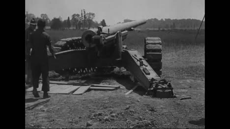 Kanonen-Und-Artillerie-Werden-Im-Ersten-Weltkrieg-Getestet-Und-Kampfbereit-Gemacht-1