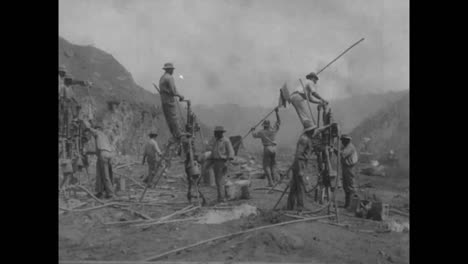 Scenes-From-The-Construction-Of-The-Panama-Canal-In-1913-And-1914-4
