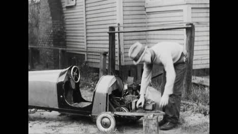 A-13-Year-Old-Boy-Builds-His-Own-Automobile-In-1933-To-Speed-Up-His-Paper-Route
